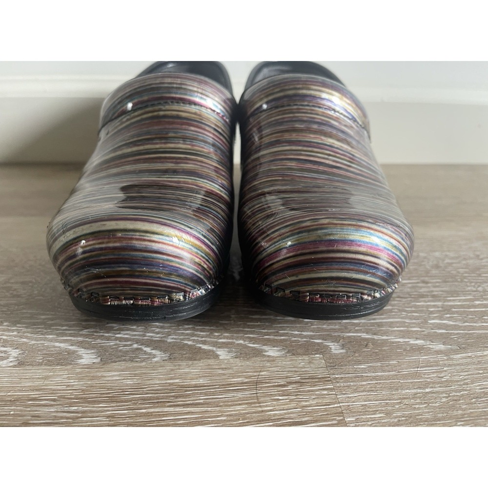 Dansko Size Clogs XP Patent Leather Warm Multicolor Stripes Size 38 US 8 - Picture 4 of 7